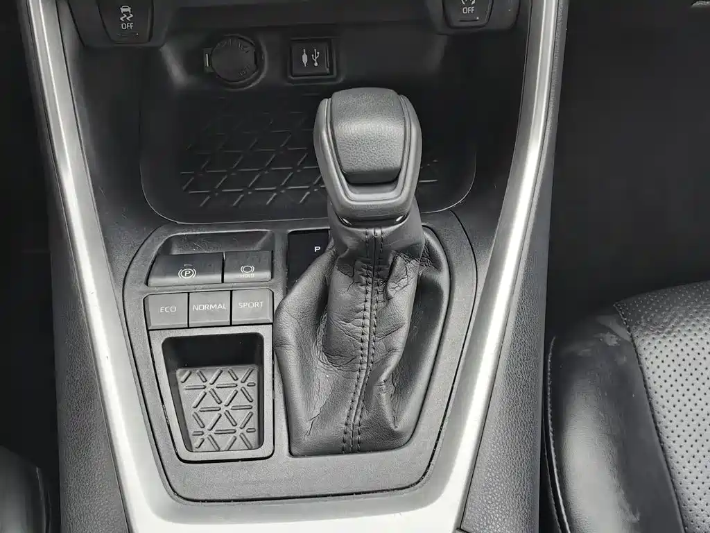 Toyota Wildlander — миниатюра 13