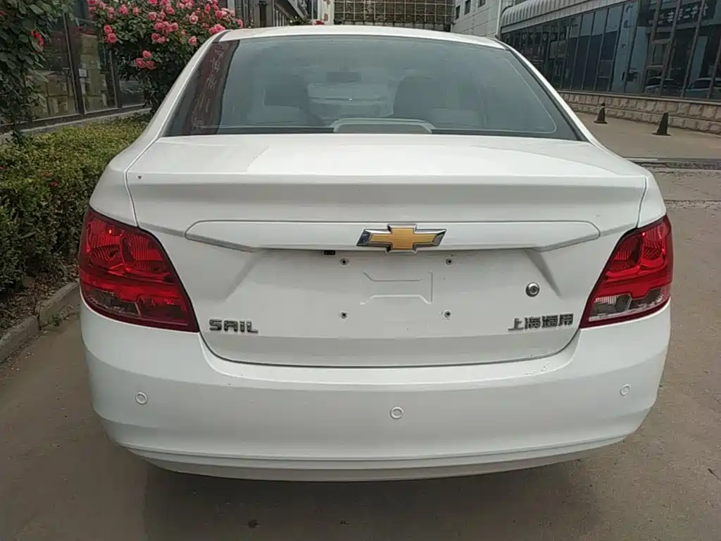 Chevrolet Sail 2015 3 1.5L MT
