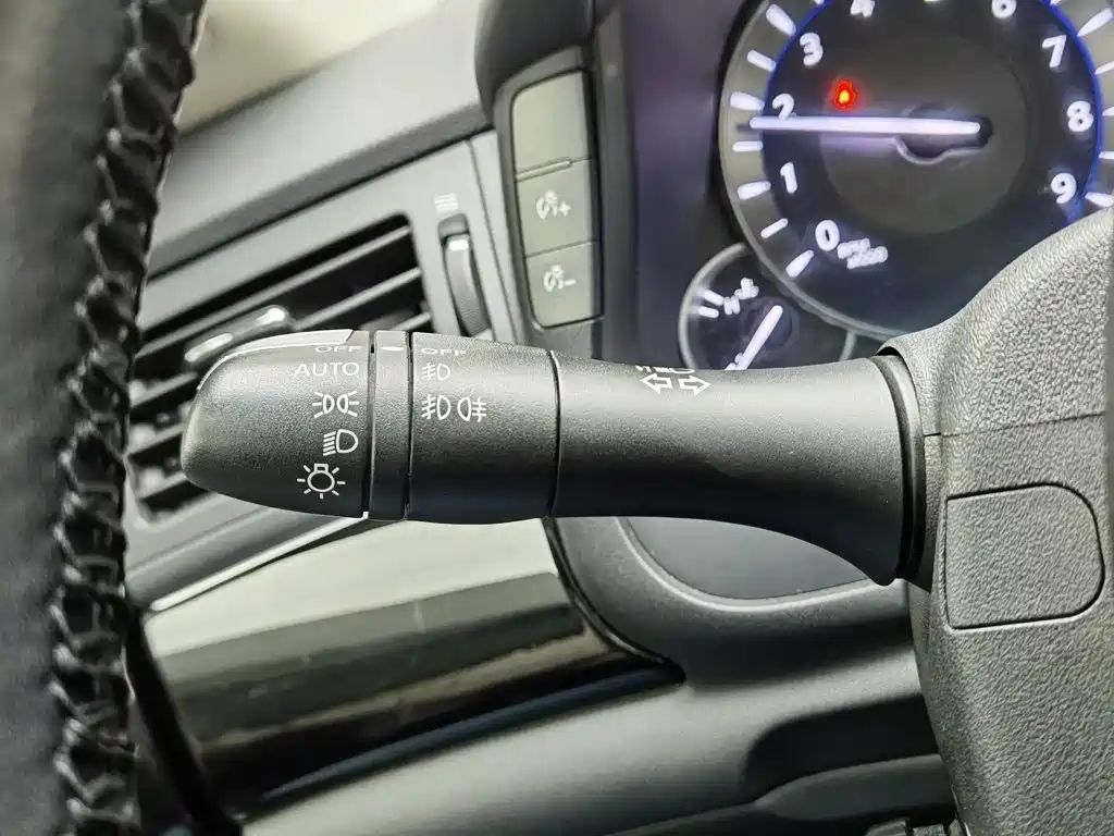 Infiniti Q70 — миниатюра 21