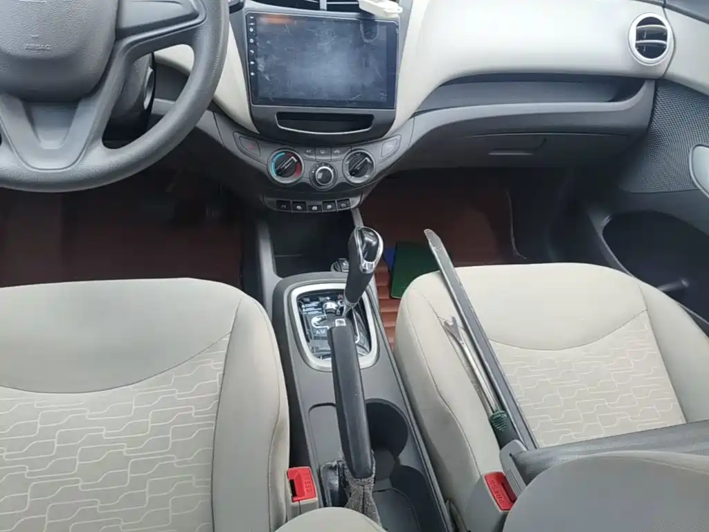 Chevrolet Sail — миниатюра 14