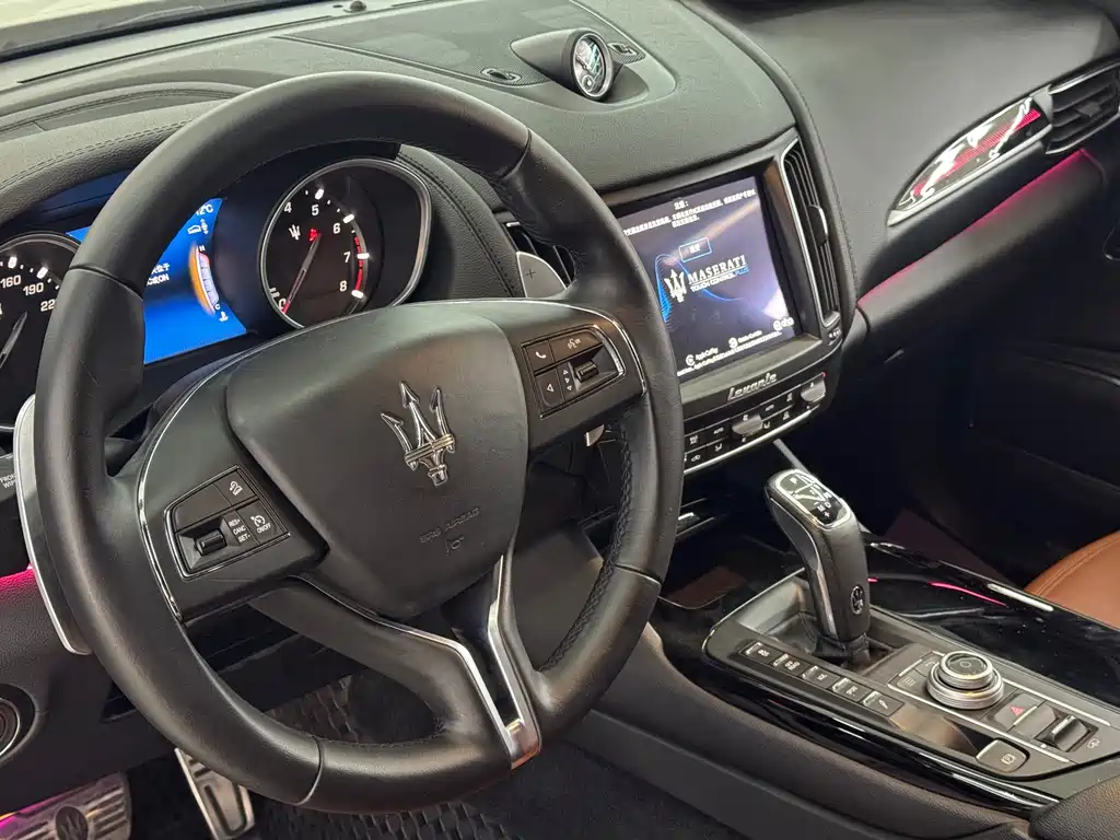 Maserati Levante 2019 3.0T Standard VI