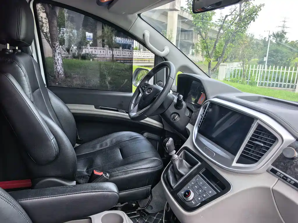 JAC Refine Refine M4 — миниатюра 10