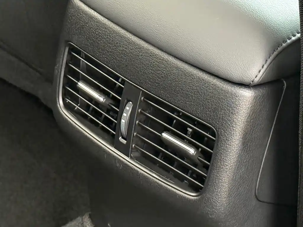 Mazda 3 Axela — миниатюра 22