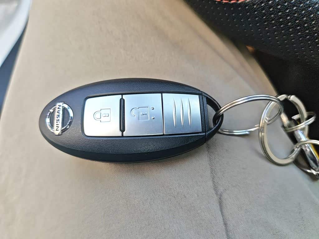 Nissan Tiida 1.6 л 2024 г. Белый, пробег 20700 км
