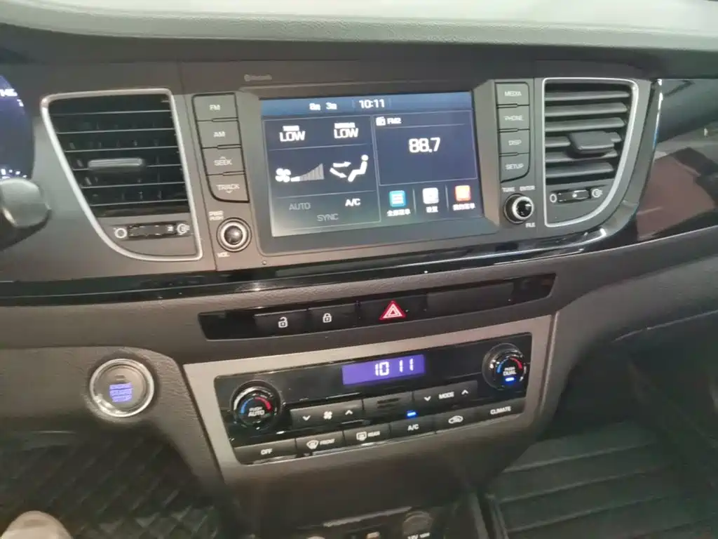 Hyundai Mistra — миниатюра 13