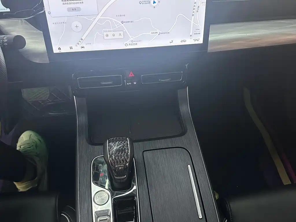 GAC Motor Trumpchi GS8 — миниатюра 16