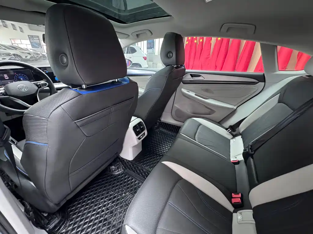 Volkswagen Lamando — миниатюра 13