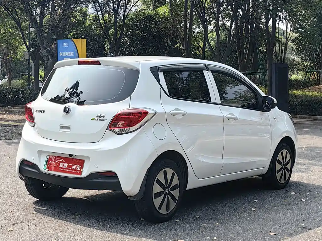 Changan Benben E-Star — миниатюра 13