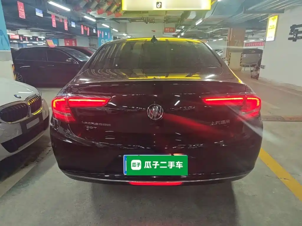 Buick LaCrosse — миниатюра 6
