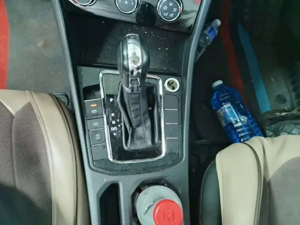 Volkswagen Bora — миниатюра 14