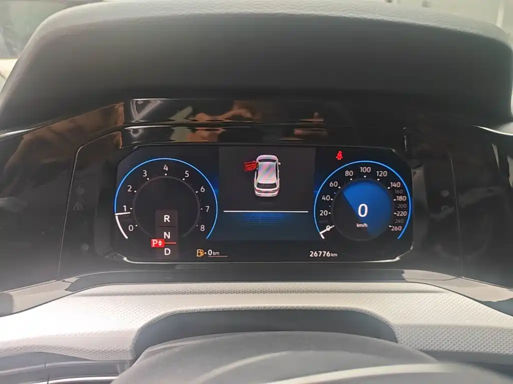 Volkswagen Golf — миниатюра 12
