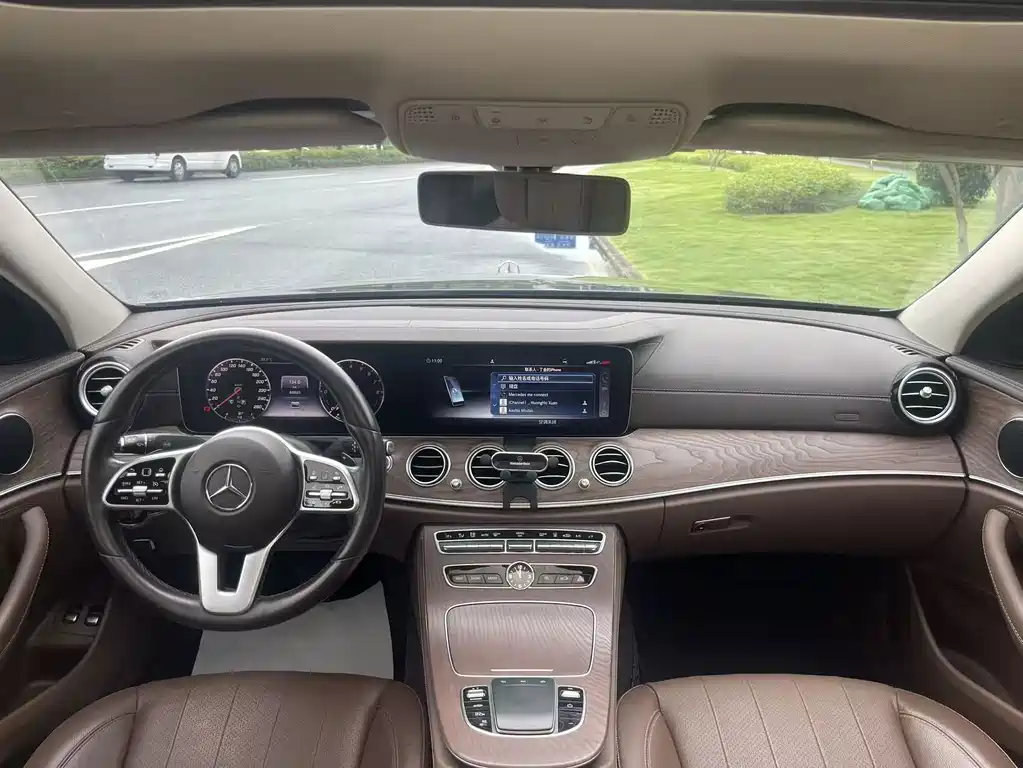 Mercedes-Benz E-Class New Energy — миниатюра 13