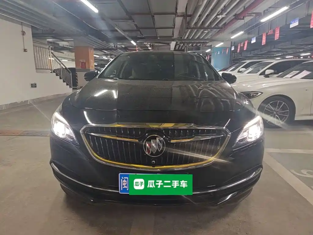 Buick LaCrosse — миниатюра 3