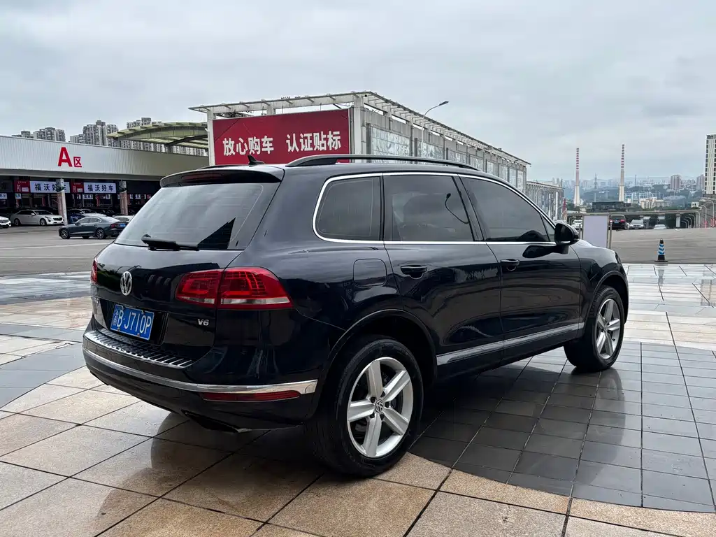 Volkswagen Touareg — миниатюра 4