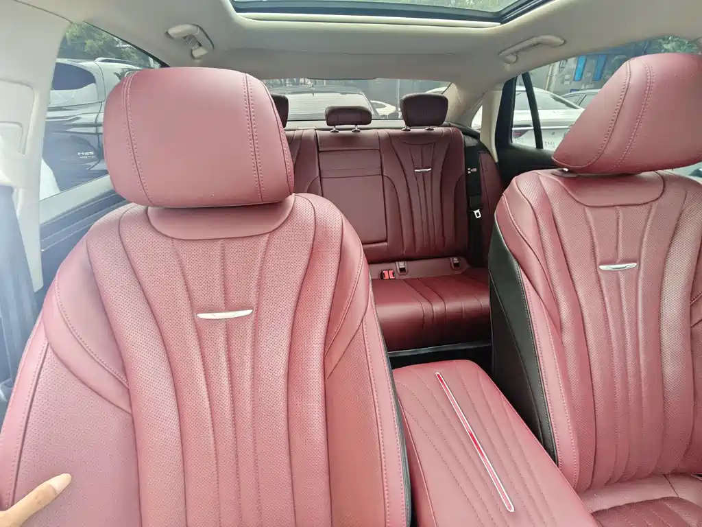Hongqi Hongqi H5 — миниатюра 12