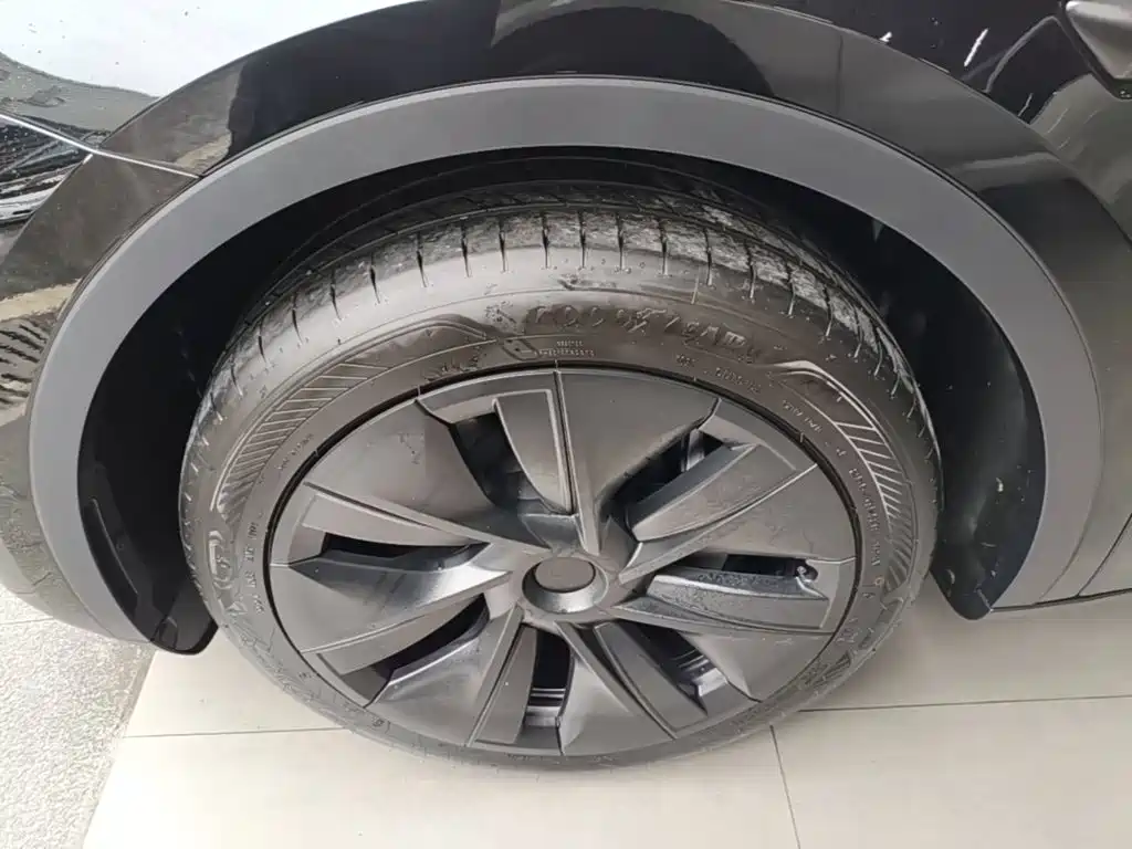 Tesla Model Y — фотографии объявления, Фото 23