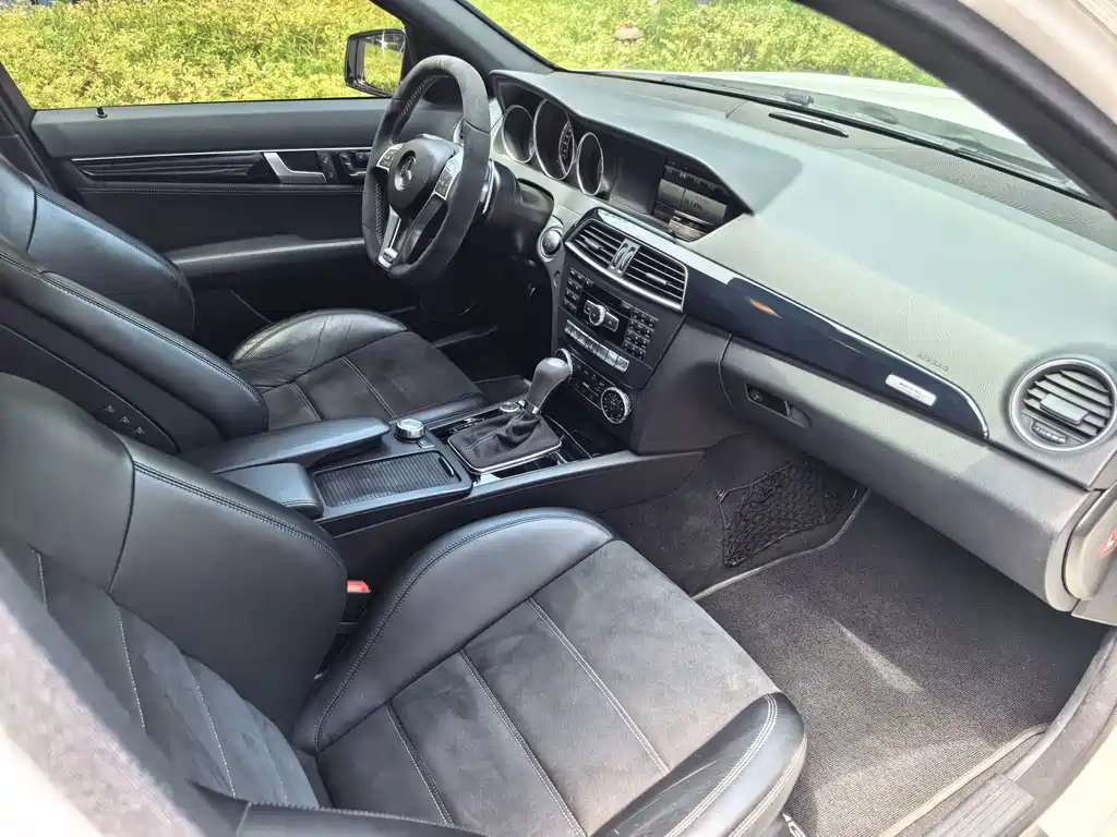 Mercedes-Benz C-Class AMG — миниатюра 14