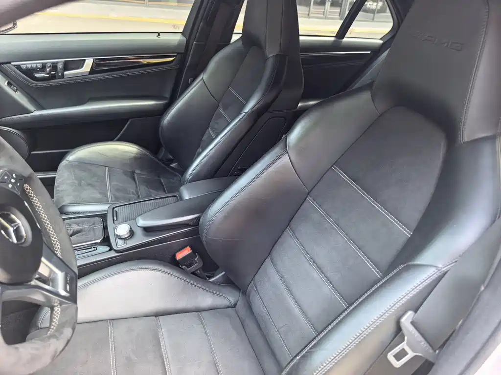 Mercedes-Benz C-Class AMG — миниатюра 8