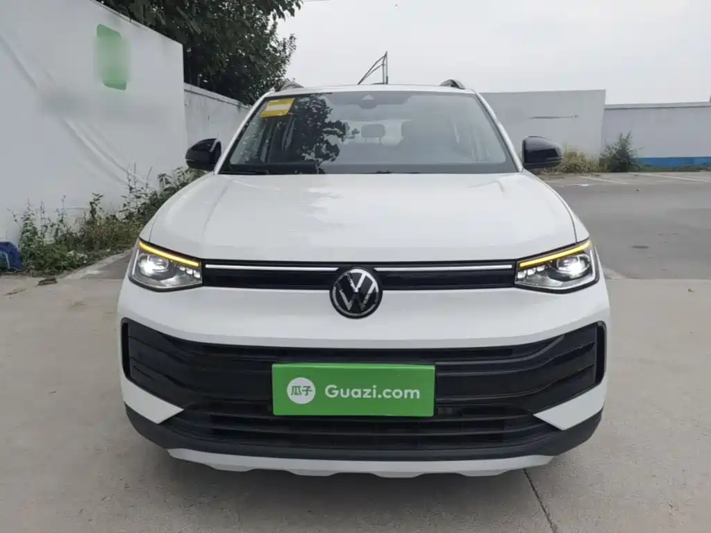 Volkswagen Tharu — миниатюра 3