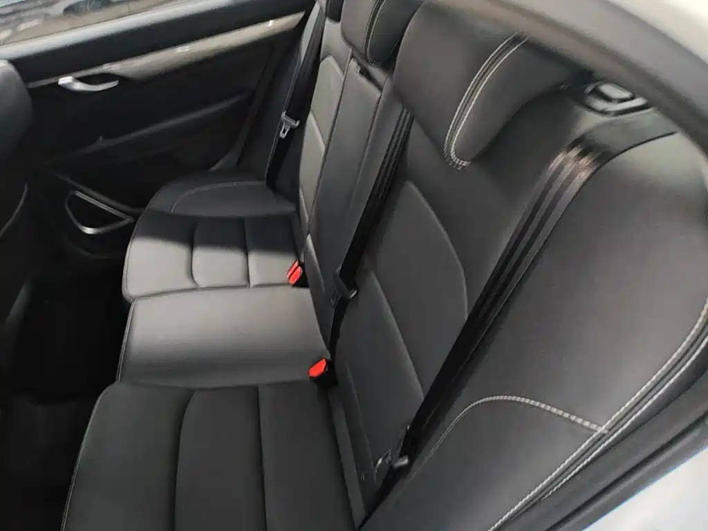Geely Emgrand — миниатюра 17