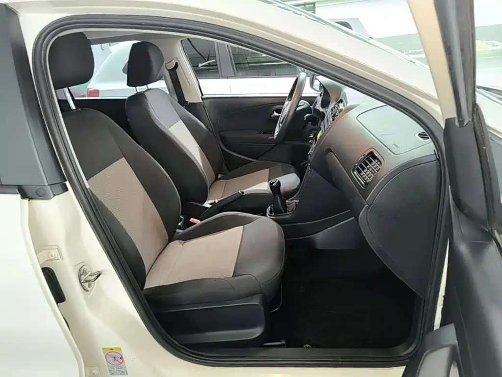 Volkswagen Polo — миниатюра 25