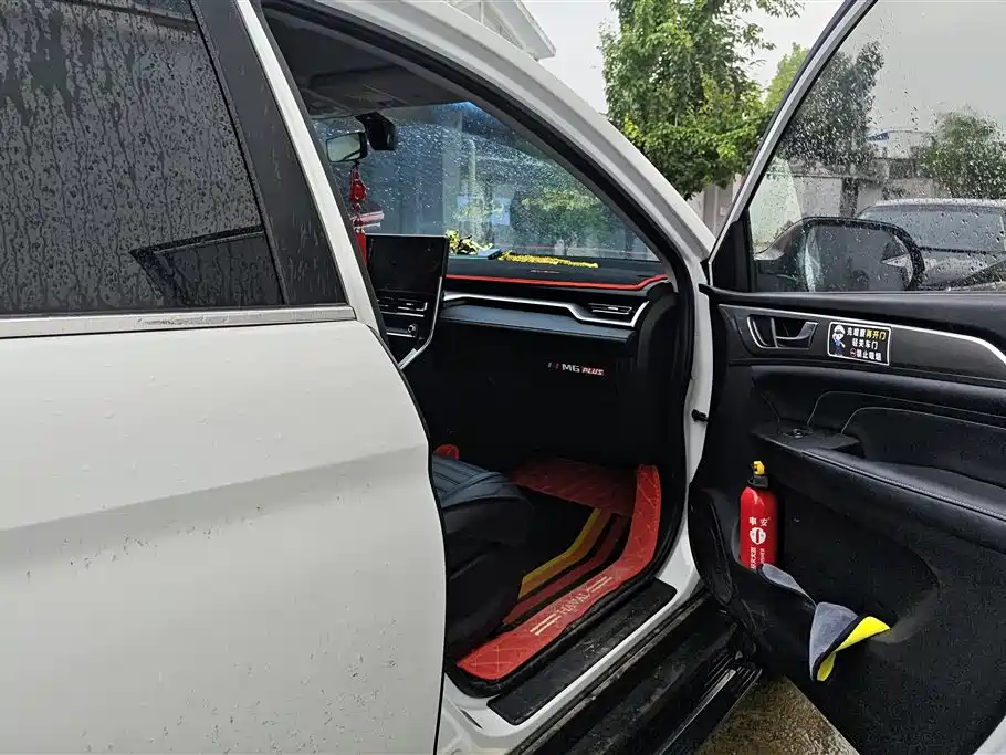 Haval M6 2023 PLUS 1.5T MT Elite