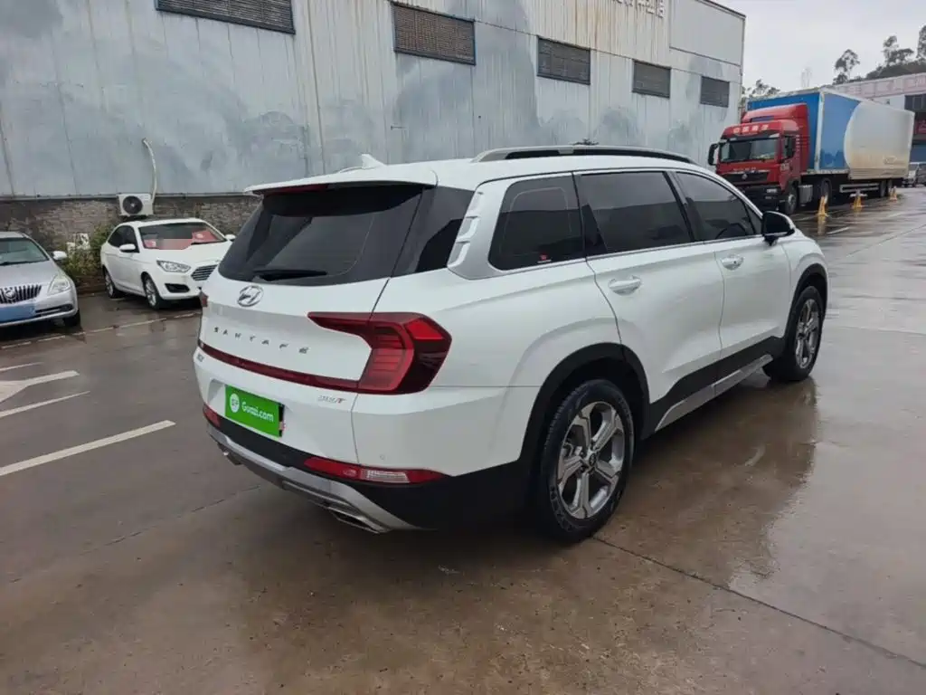 Hyundai Santa Fe — миниатюра 7
