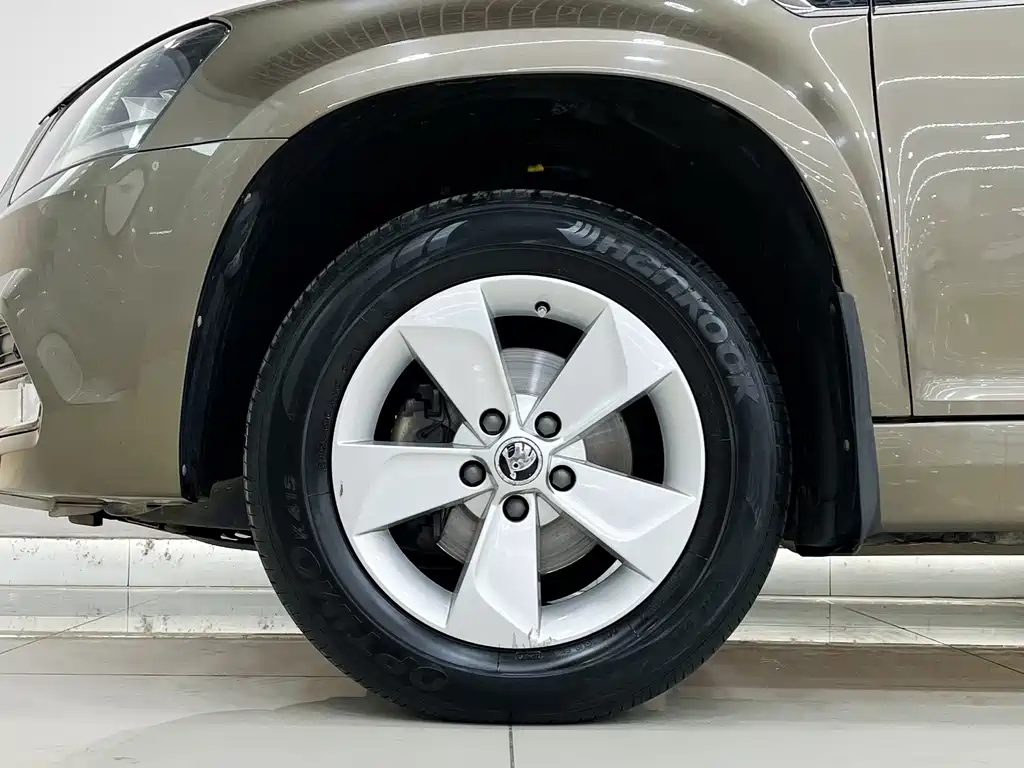 Skoda Yeti — миниатюра 12