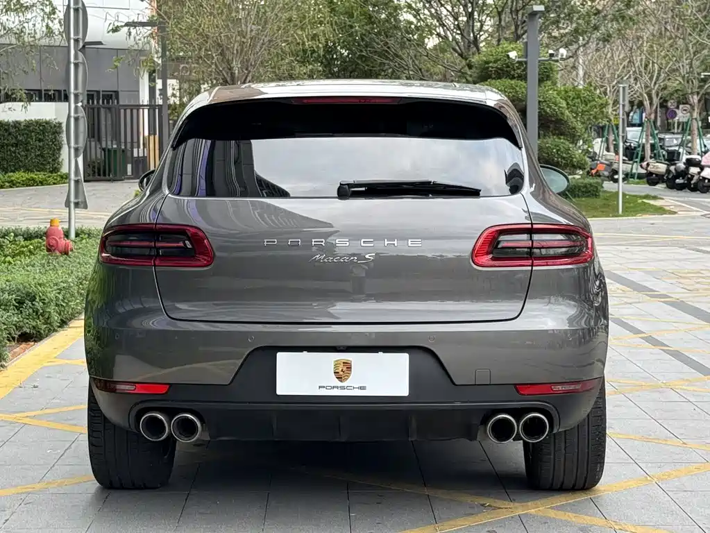 Porsche Macan 2016 Macan S 3.0T