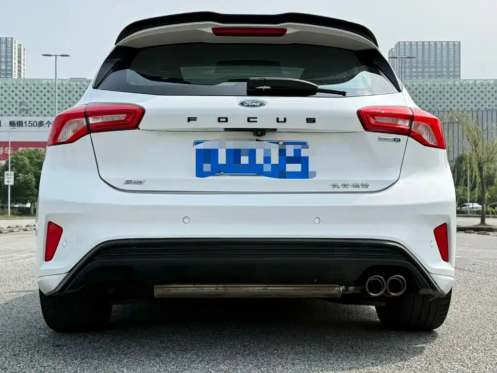Ford Focus — миниатюра 7