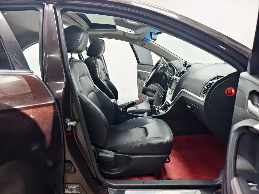 Geely Emgrand — миниатюра 14