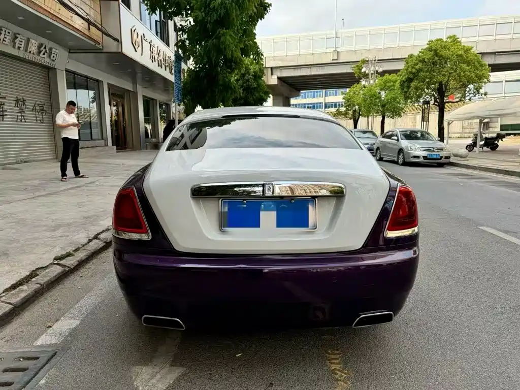 Rolls-Royce Wraith — миниатюра 8