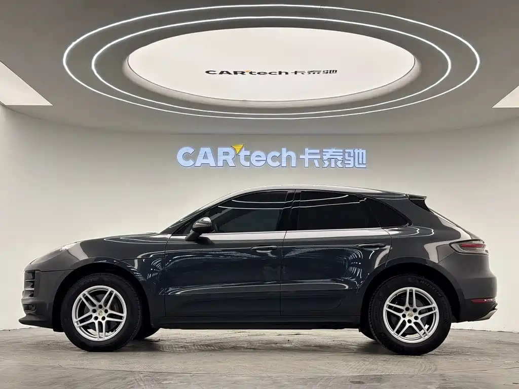 Porsche Macan — миниатюра 8
