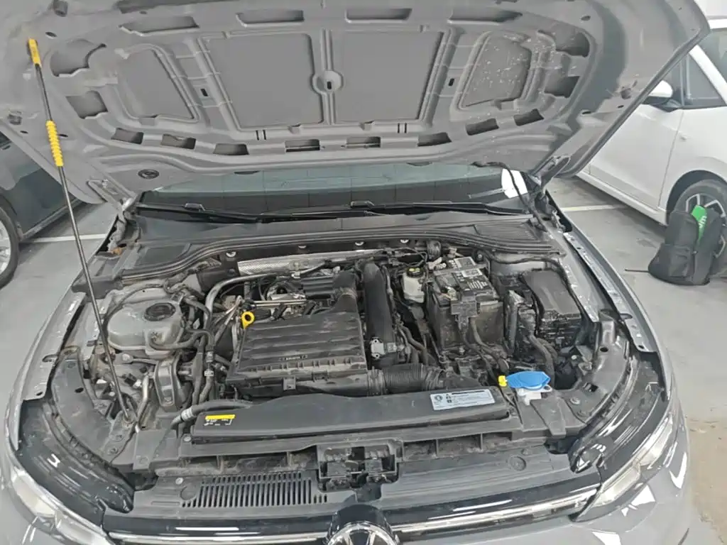 Volkswagen Golf — миниатюра 20
