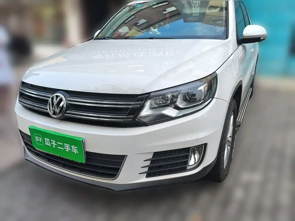 Volkswagen Tiguan — миниатюра 2