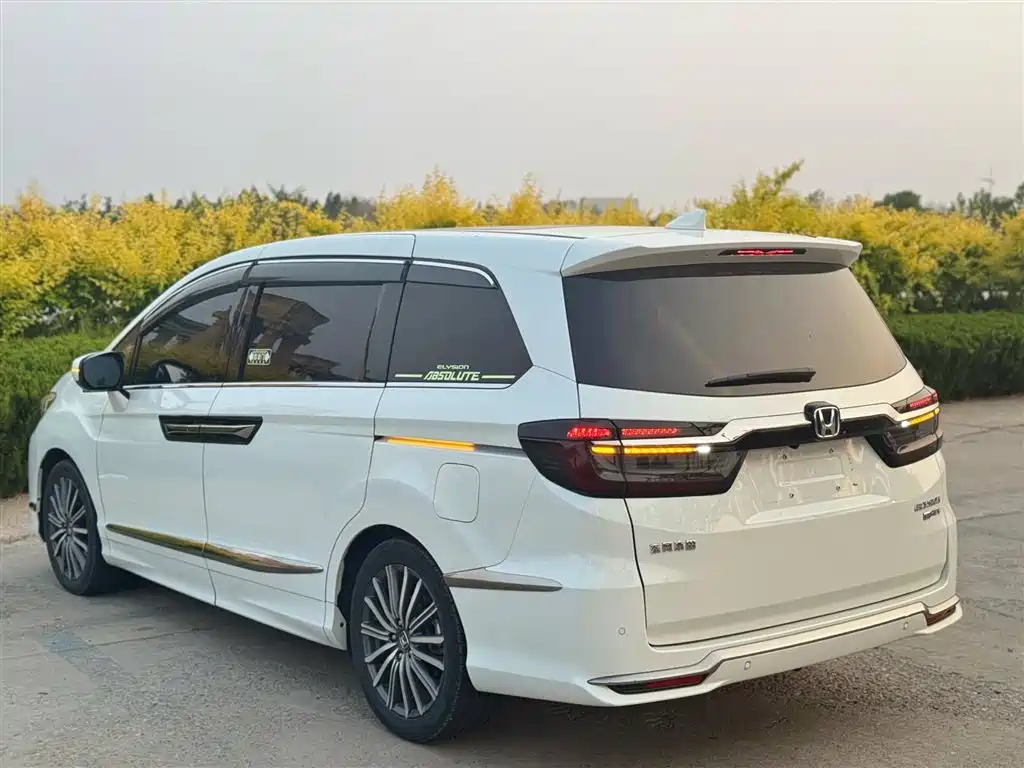 Honda Elysion 2022 2.0L e:HEV Luxury