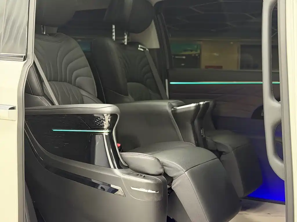 GAC Motor Trumpchi M8 — миниатюра 6