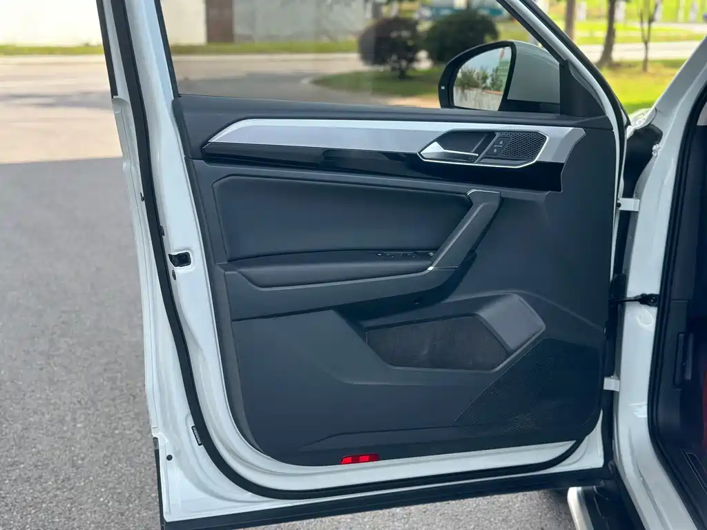 Volkswagen Tayron — миниатюра 9