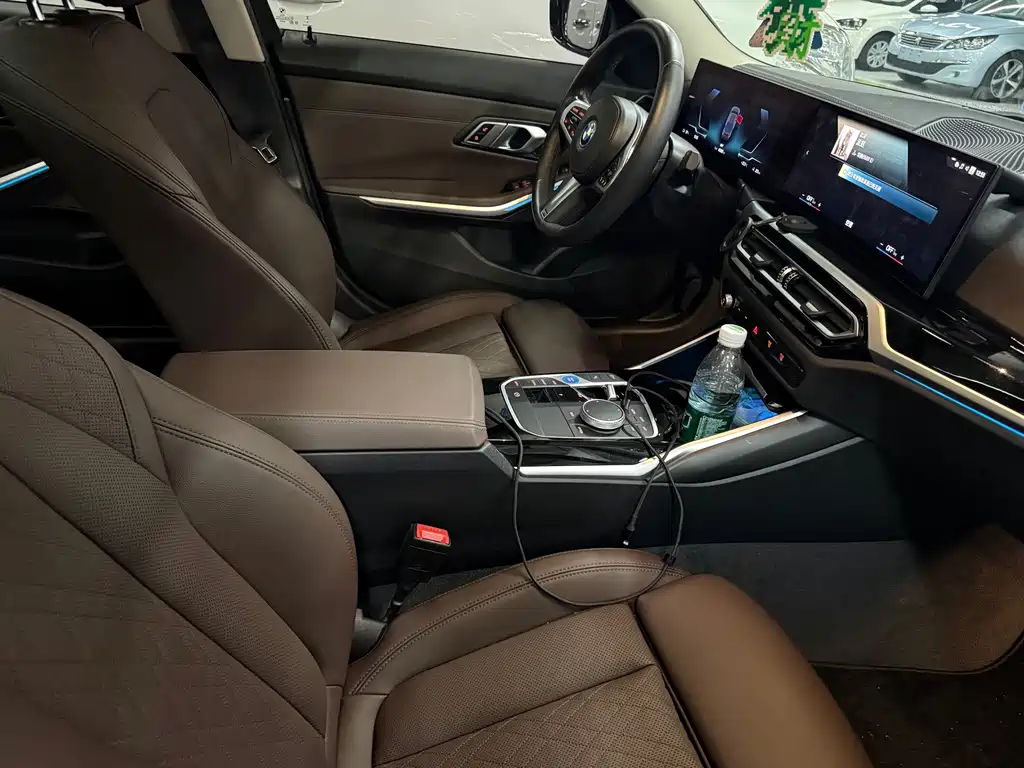 BMW i3 — миниатюра 4