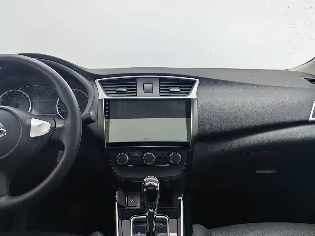 Nissan Sylphy — миниатюра 12