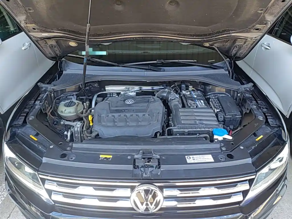 Volkswagen Tiguan L — миниатюра 20