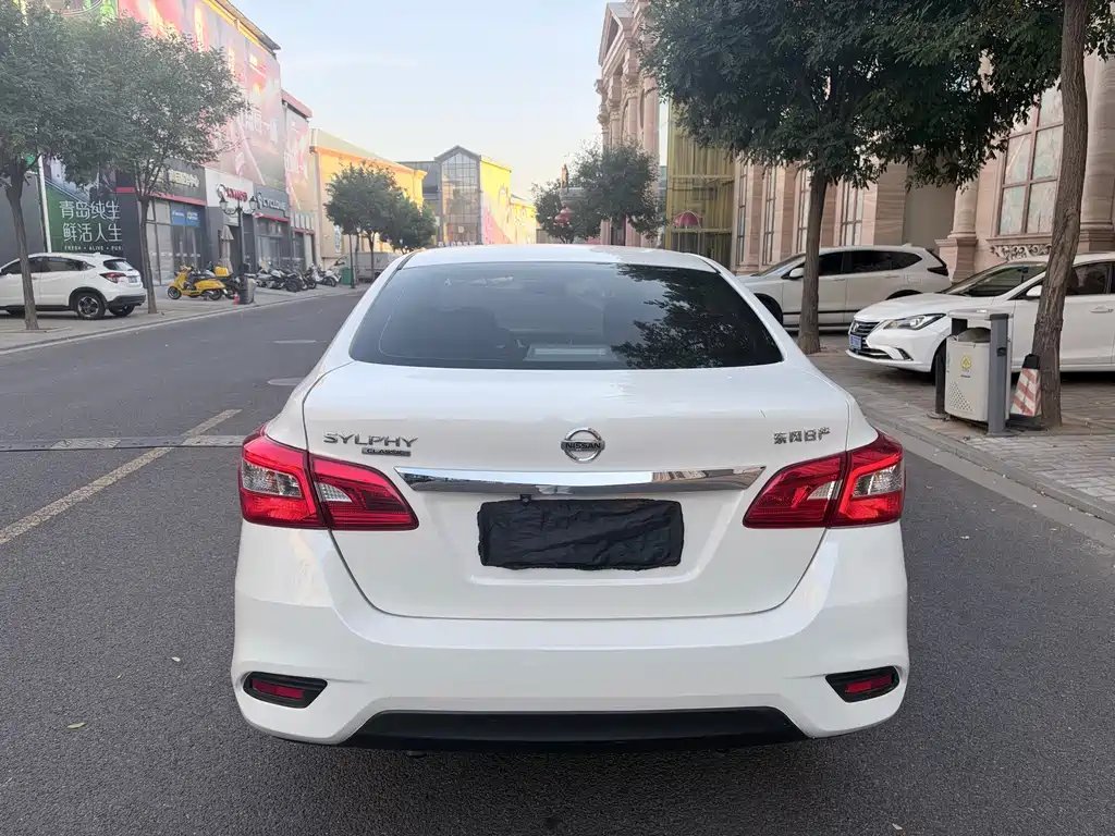 Nissan Sylphy — миниатюра 7