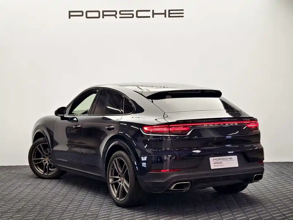 Porsche Cayenne — миниатюра 4