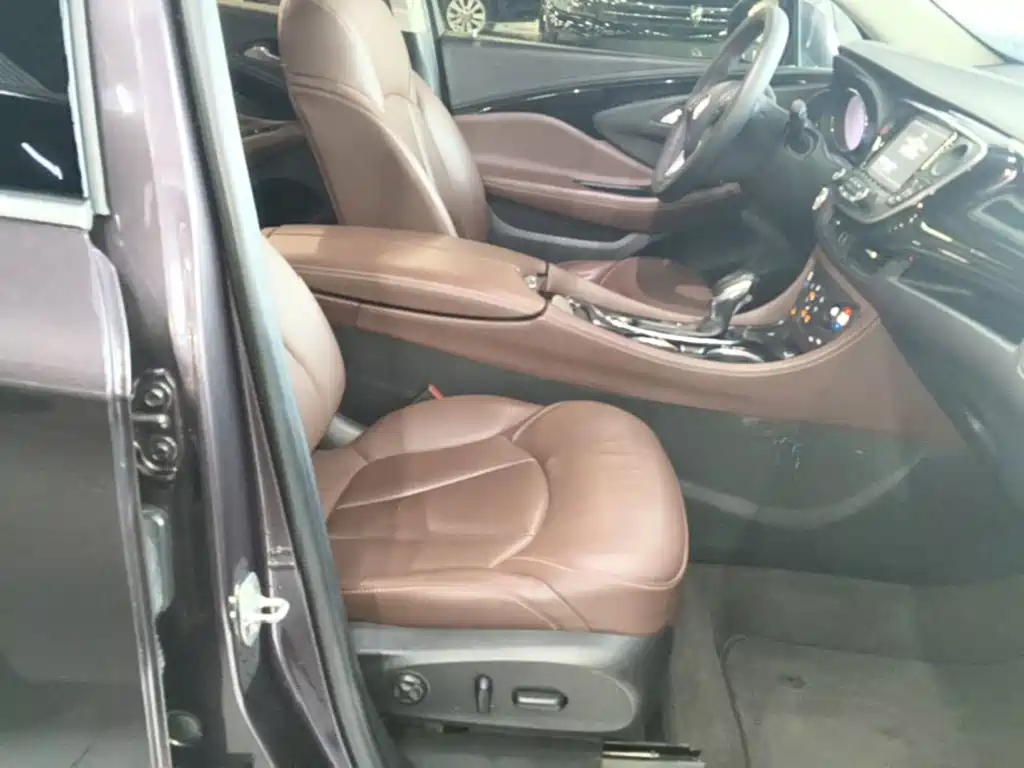 Buick Envision Plus — миниатюра 25