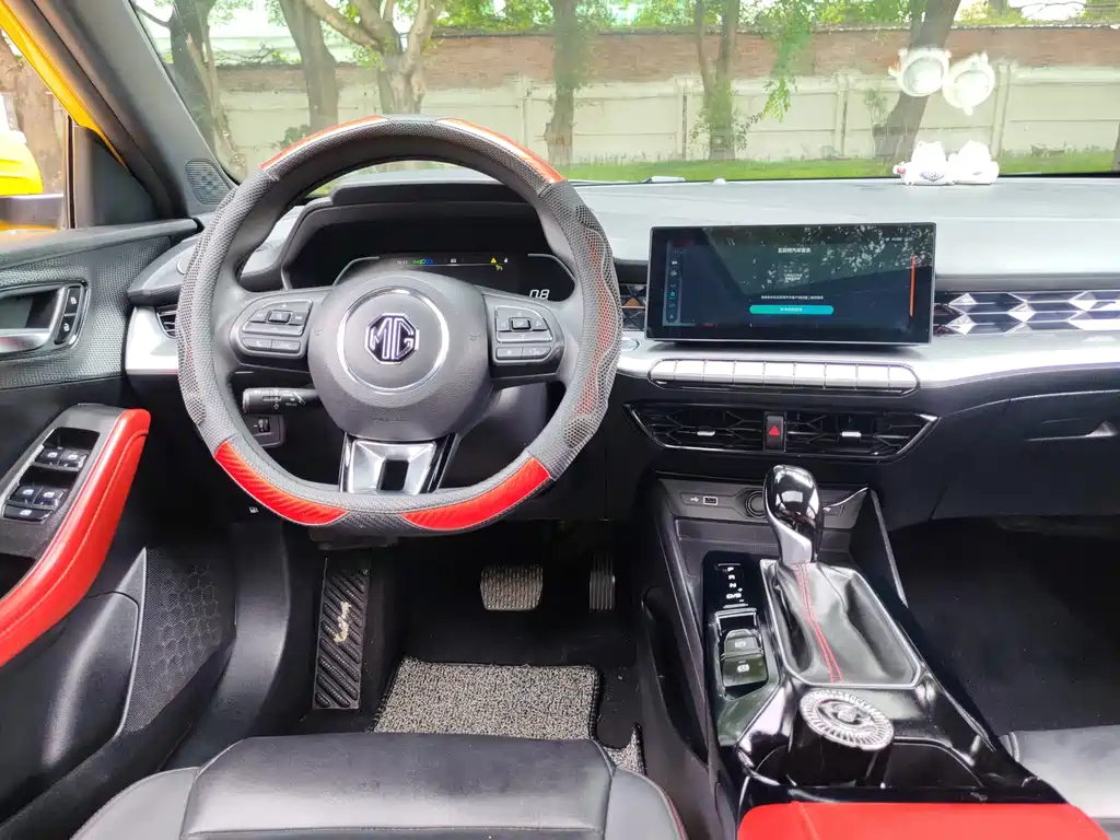 MG MG5 — миниатюра 8