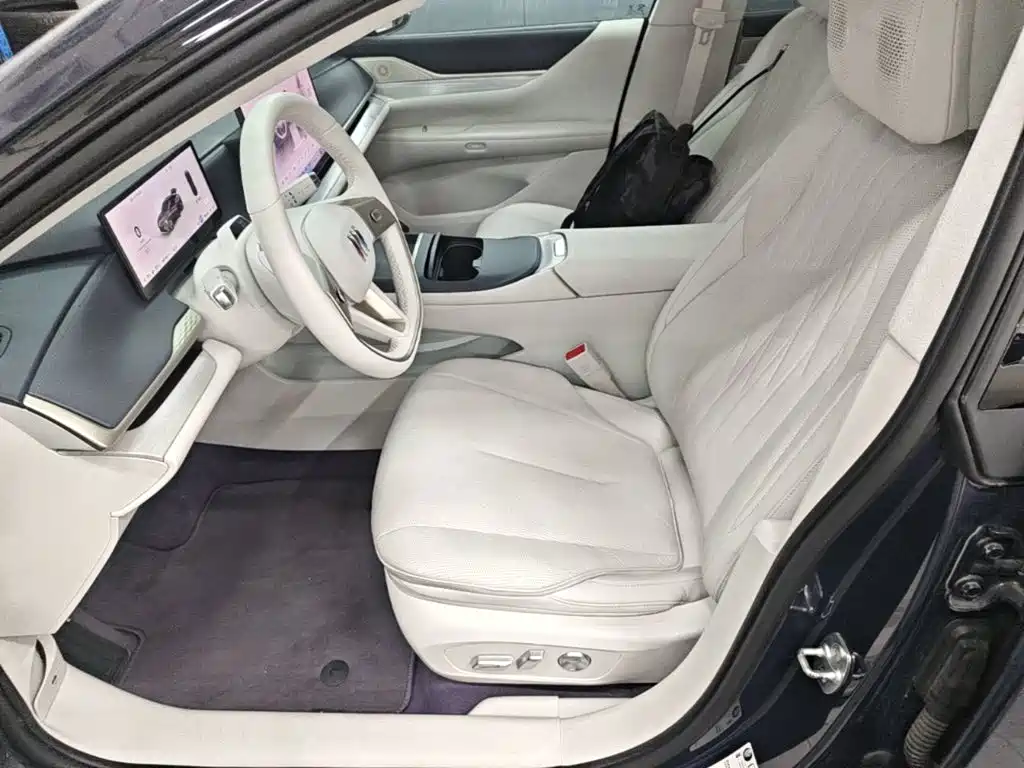 Buick Electra L7 — миниатюра 15