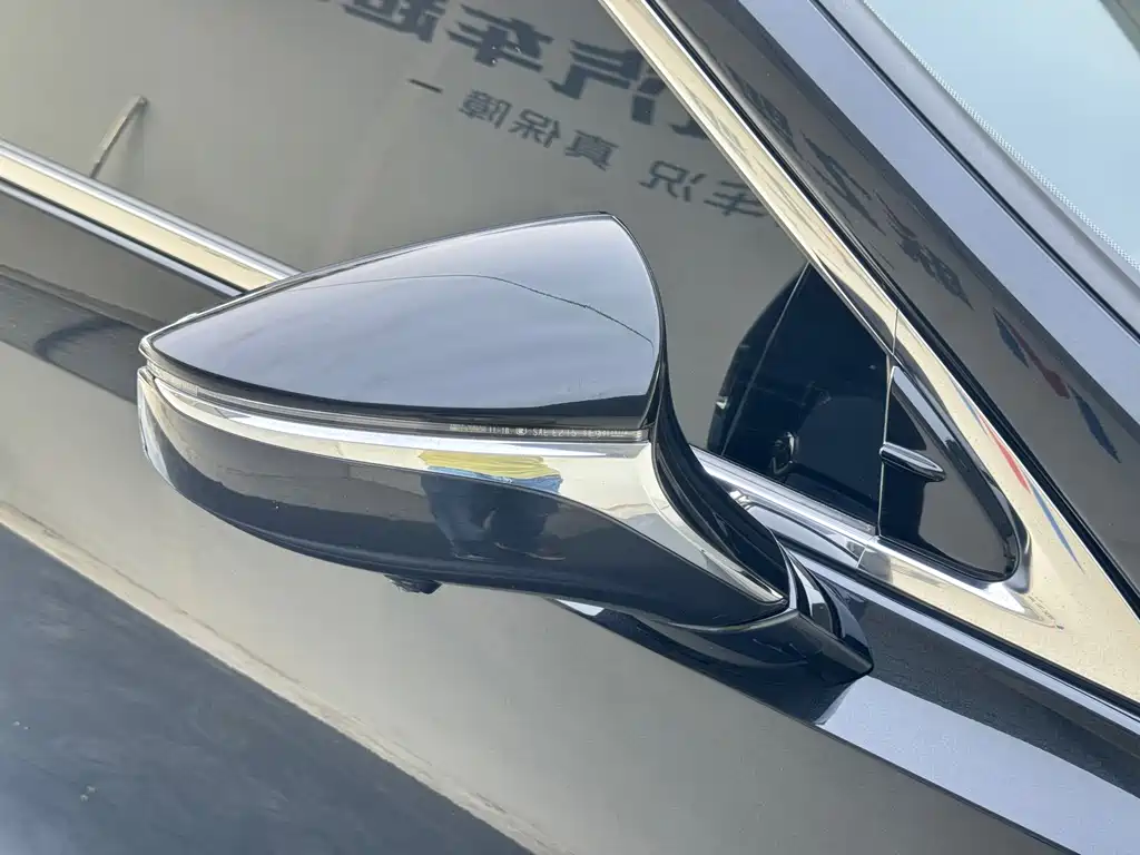 Lexus ES — миниатюра 36
