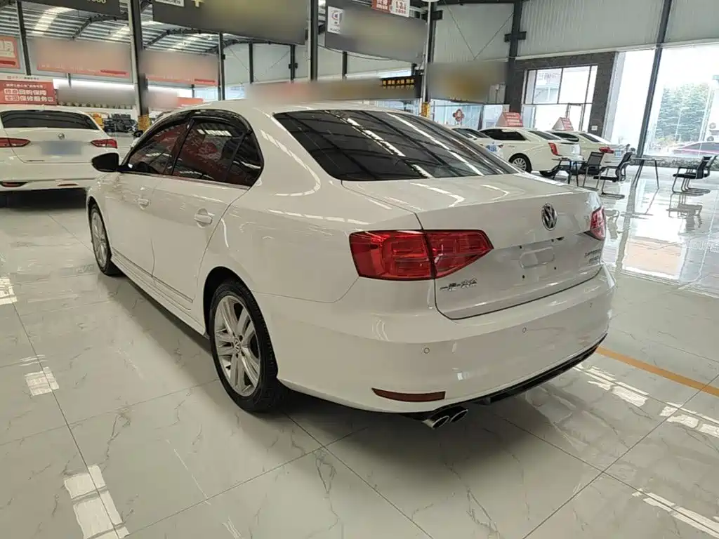 Volkswagen Sagitar — миниатюра 5