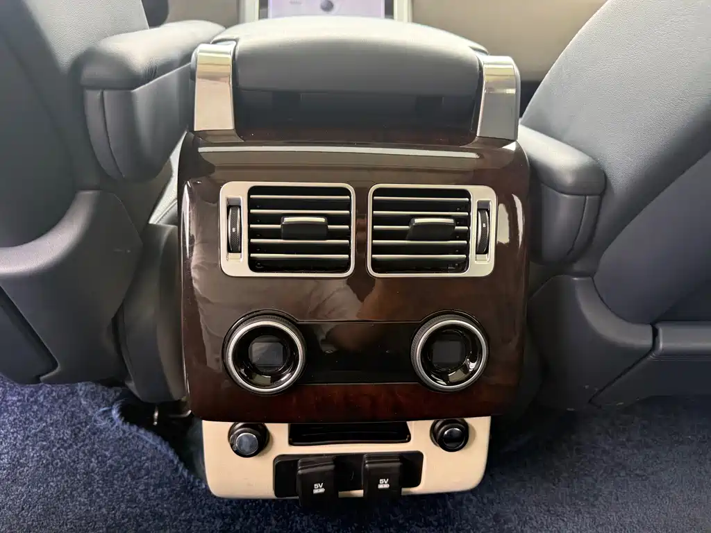 Land Rover Range Rover — миниатюра 14
