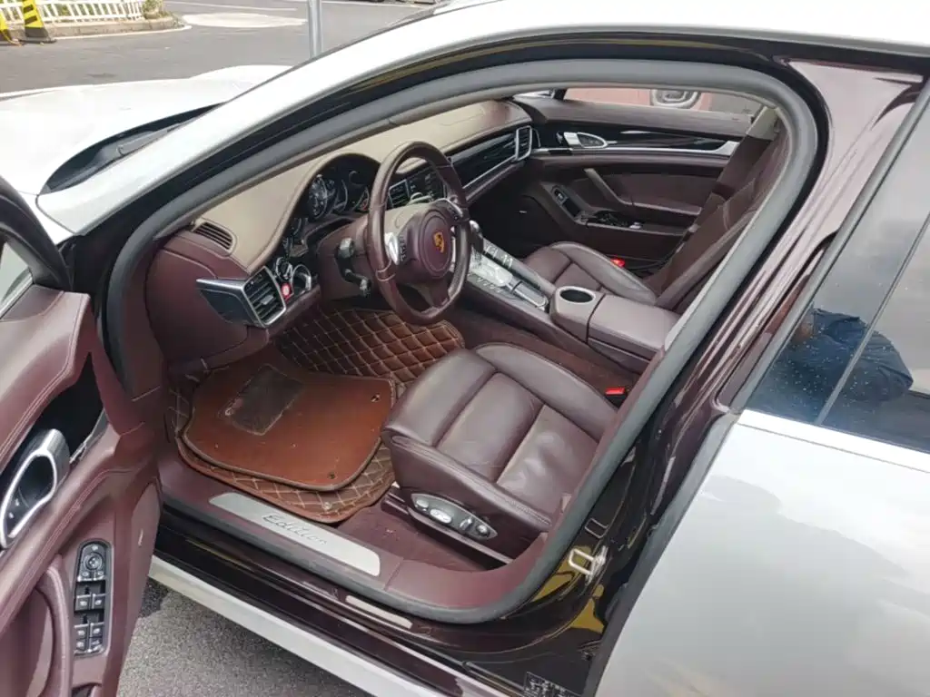 Porsche Panamera — миниатюра 16